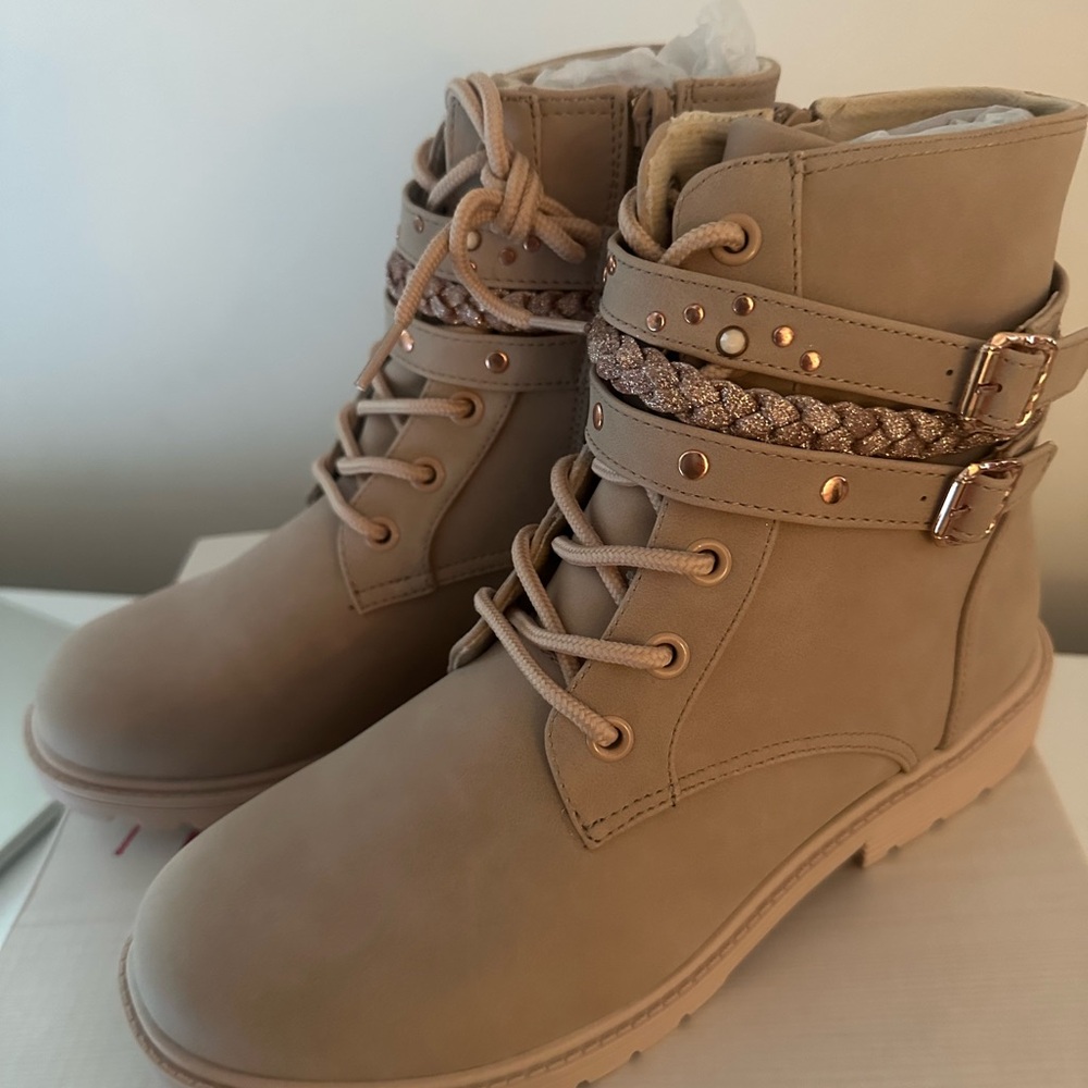 Blowfish Tan Combat Moto Boots